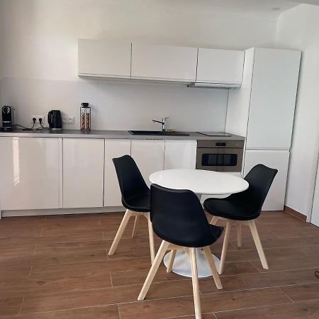 Saint-Tropez Centre - Grand Studio Avec Terrasse 외부 사진